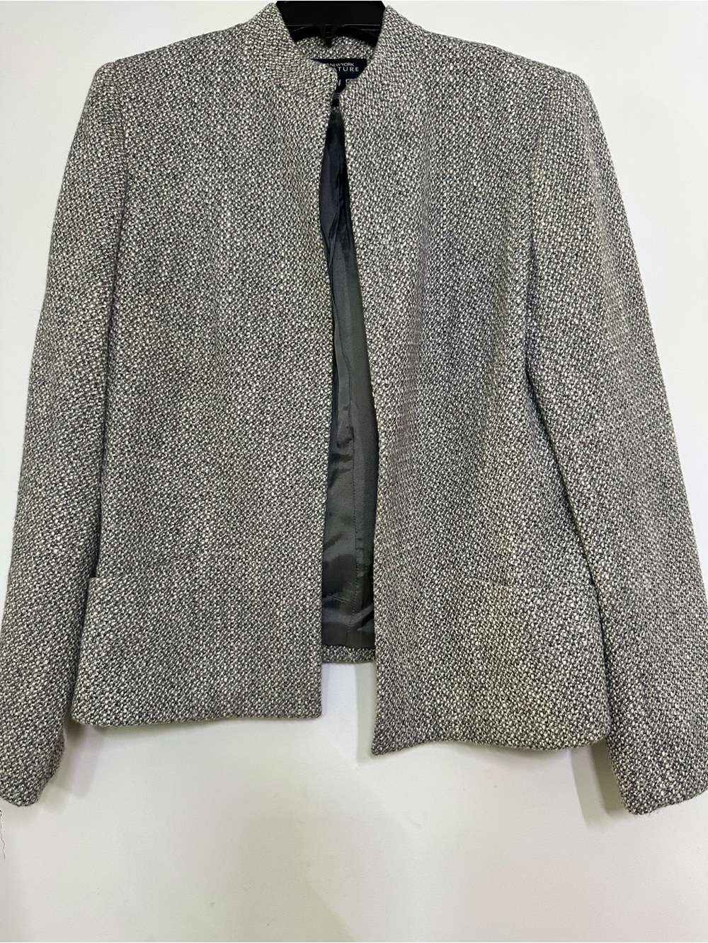Jones New York Gray Tweed Open-Front Collarless Jacket Blazer